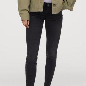 H&M Super Skinny Black Low Ankle Jeans